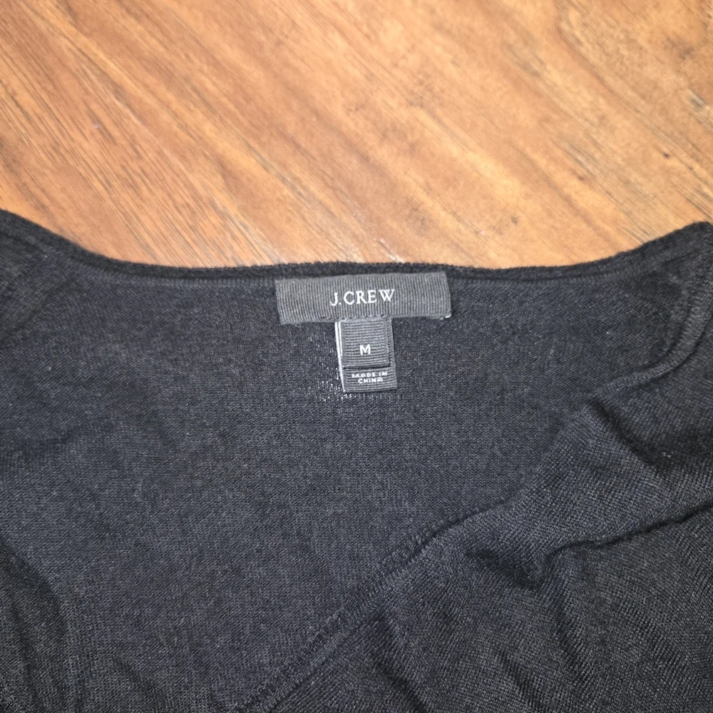 J. Crew Black V Neck Merino Wool Knit Warm Medium Sweater